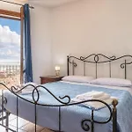 2 Bedroom Stunning In Apartament