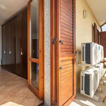 Apartman 2 Bedroom Stunning In Carloforte