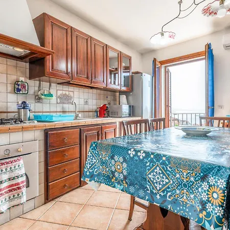 2 Bedroom Stunning In 아파트 *