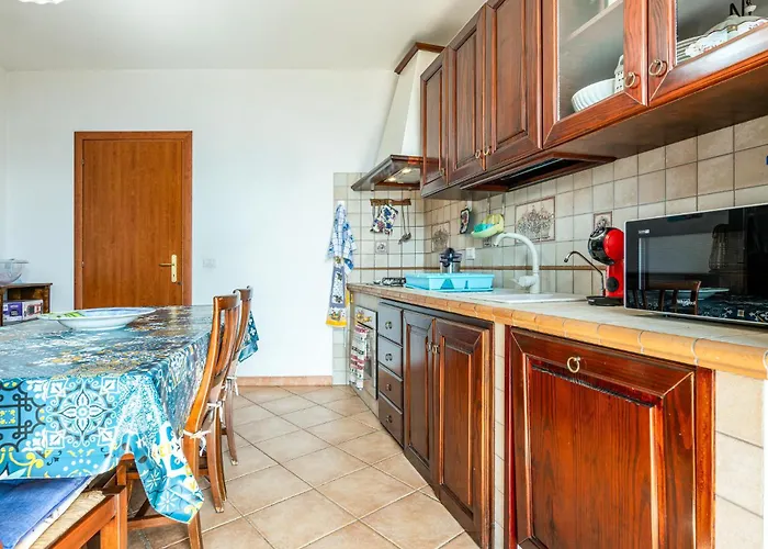 2 Bedroom Stunning In Apartman *