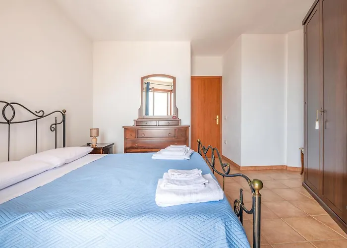 2 Bedroom Stunning In