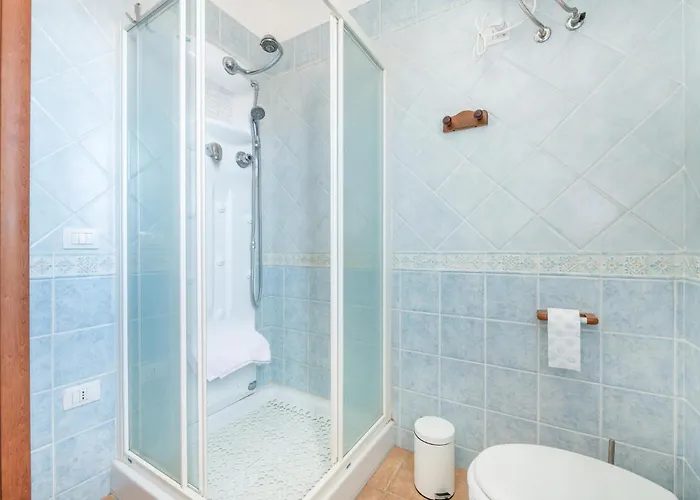 Apartament 2 Bedroom Stunning In